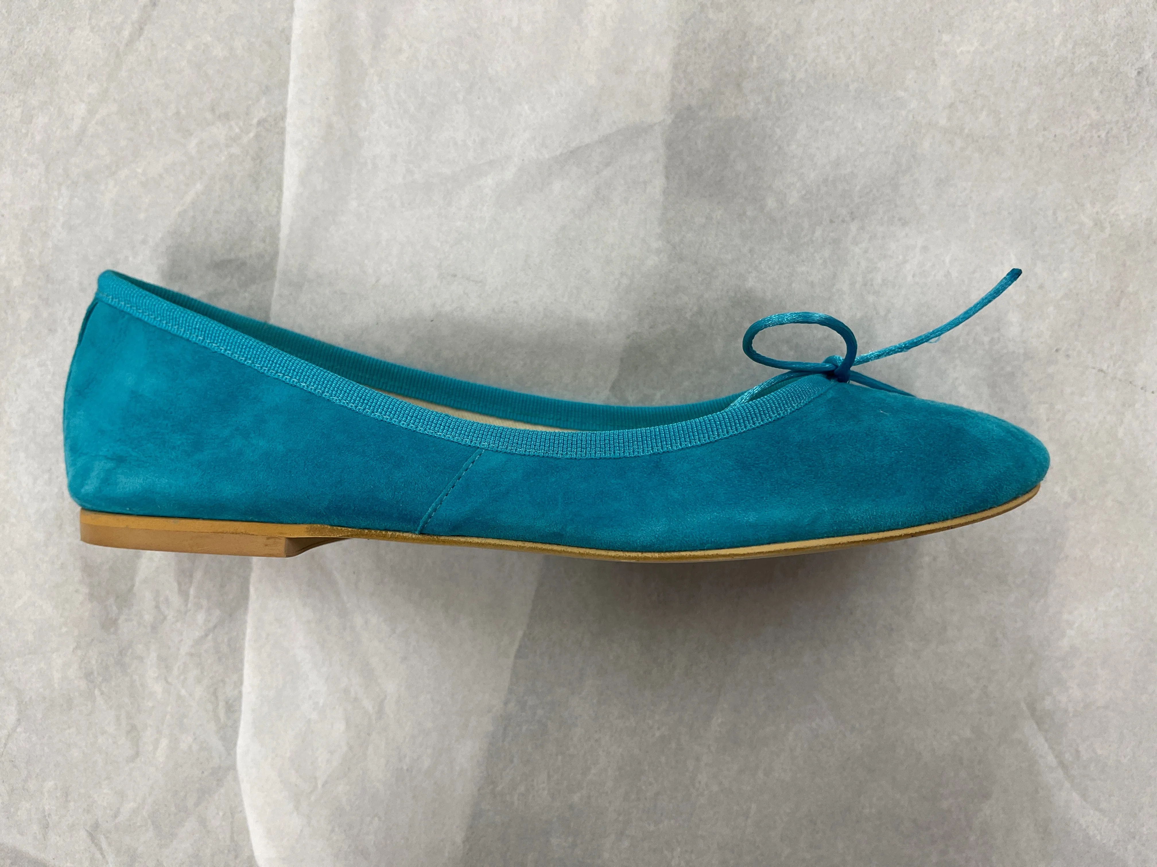 DANIELA FARGION Aqua Suede Ballerina Flats - 8