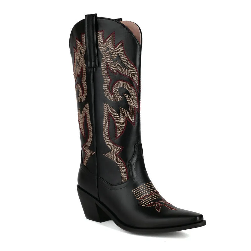 Embroidery cowboy boots under the knee