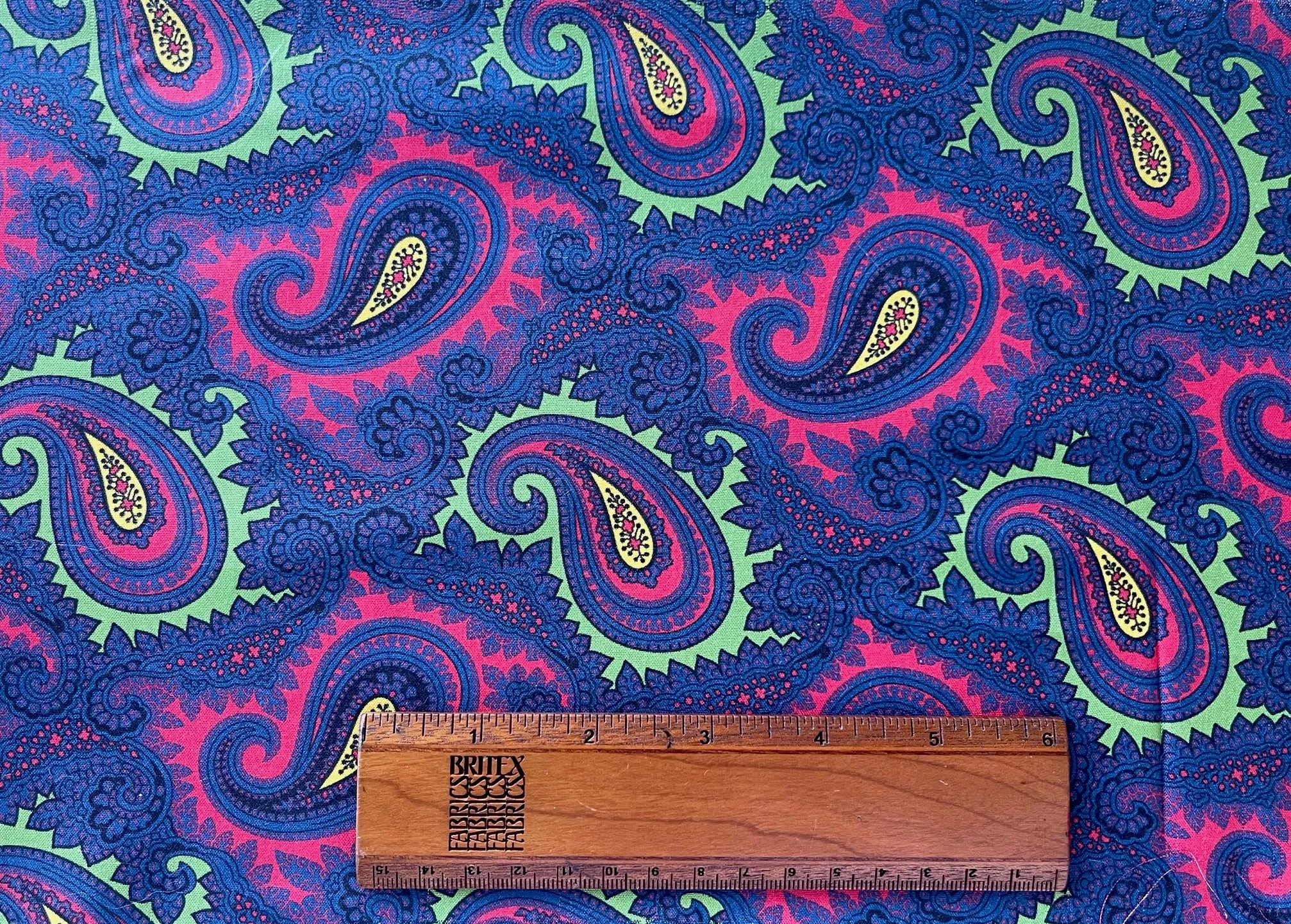Exuberant Paisley Rayon & Cotton Challis Lining (Made in Italy)