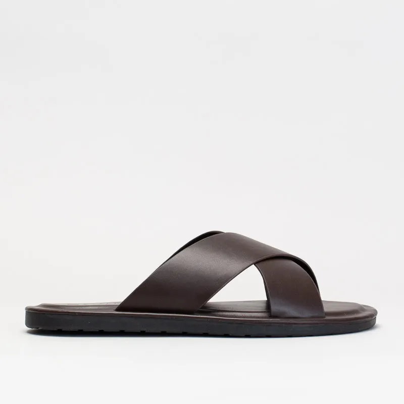 Mancini Men Cross Strap Sandal _ 154337