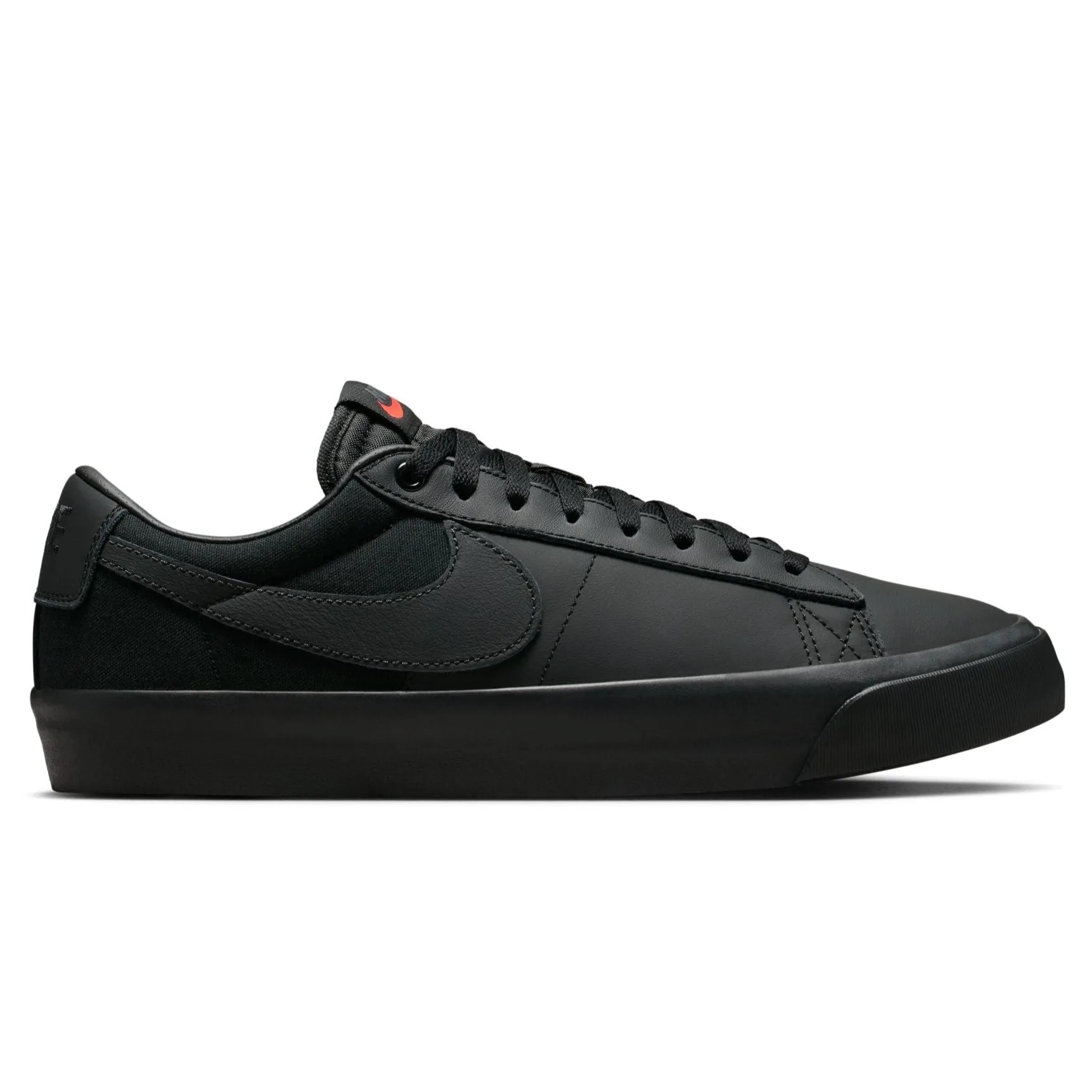 Nike SB Blazer Low Pro GT ISO Skateboard Shoe - Black/Black-Black-Black
