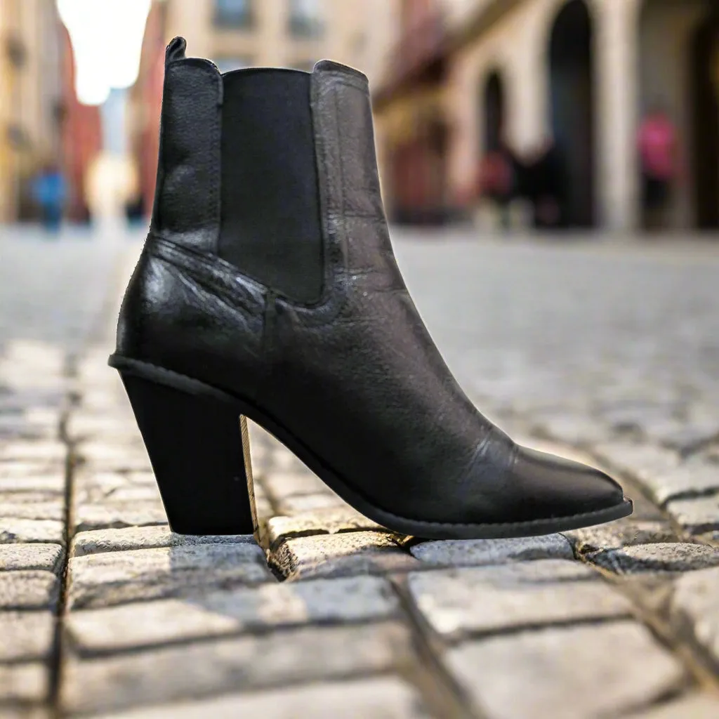 River Island Black Leather Ankle Cowboy Style Boots Size EU 37 / UK 4 / US 6