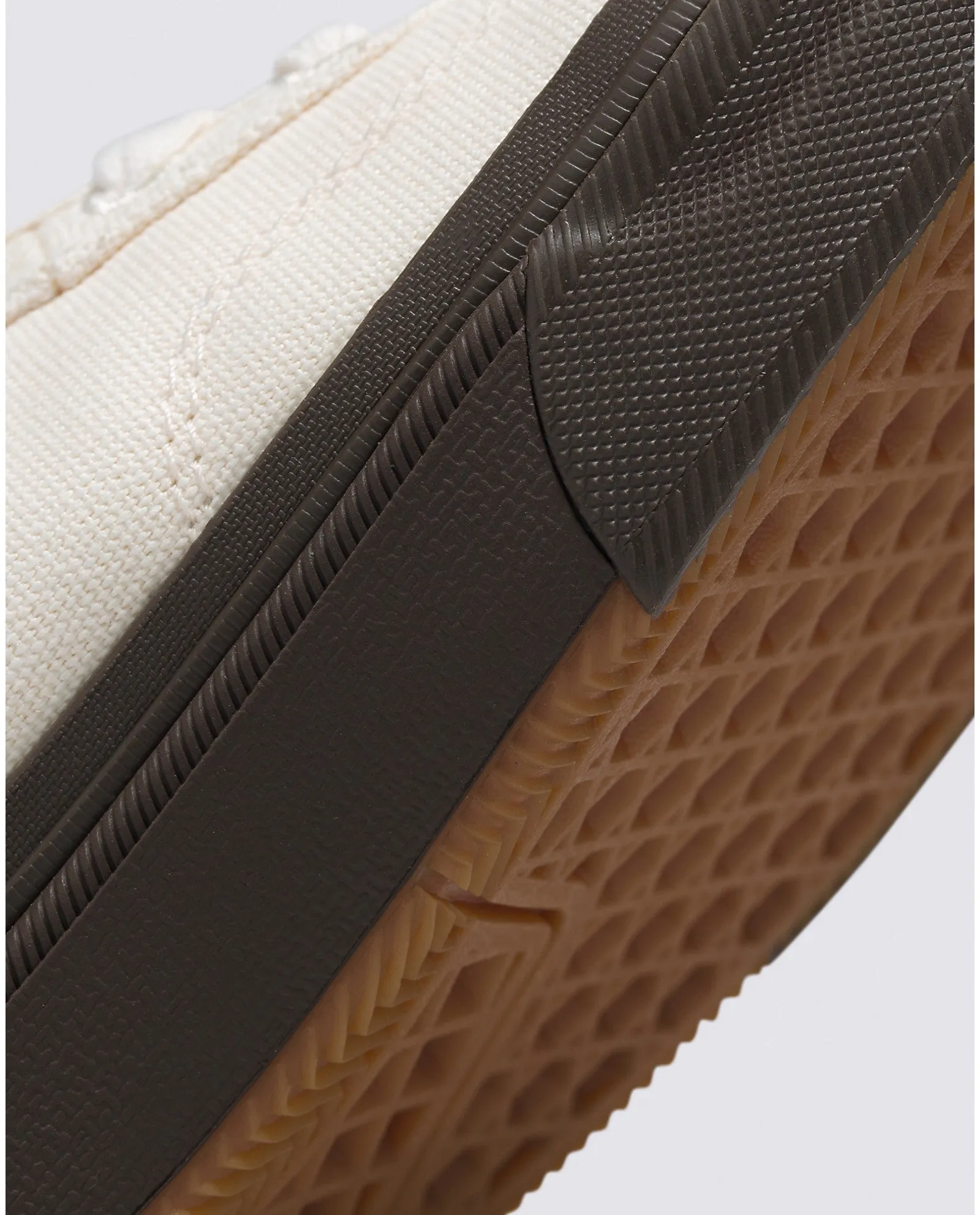 Vans Gilbert Crockett Quasi Deconstructed High Skateboard Shoe - White
