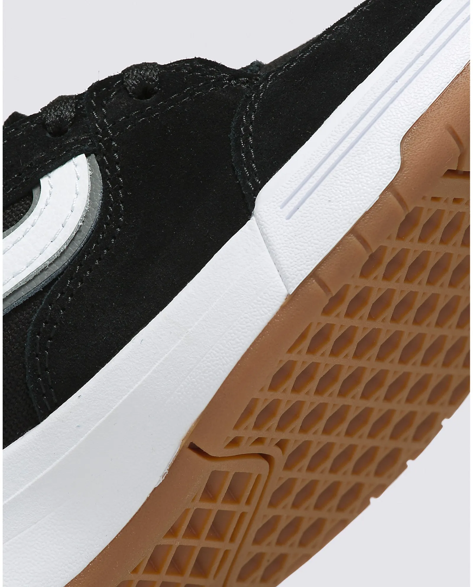 Vans Zahba Mid Skateboard Shoe - Black/White
