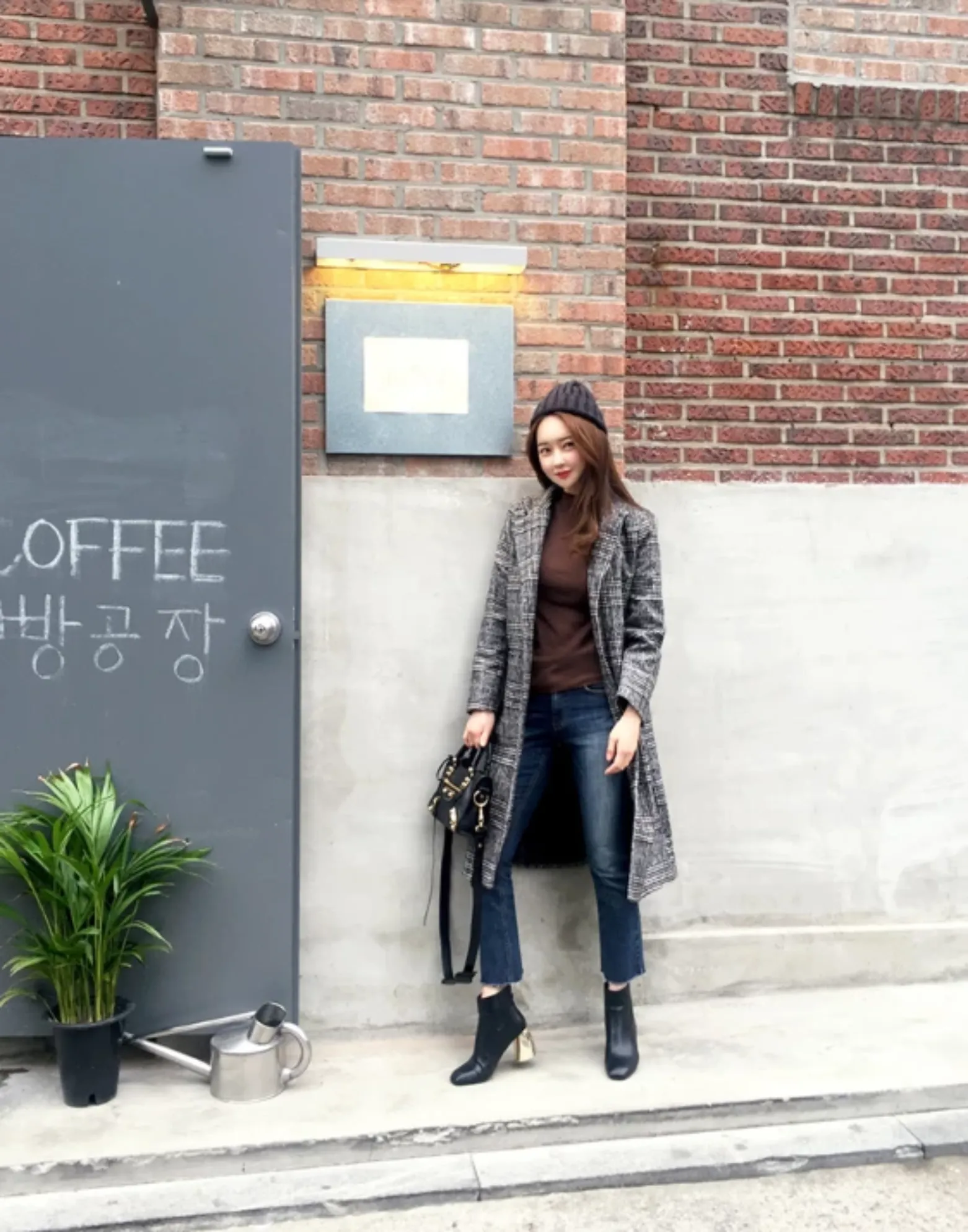 Women's Spring/Autumn Plaid Long Woolen Coat